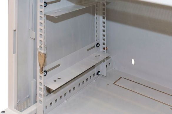 Шкаф настенный серверный ШС-7U (С)
